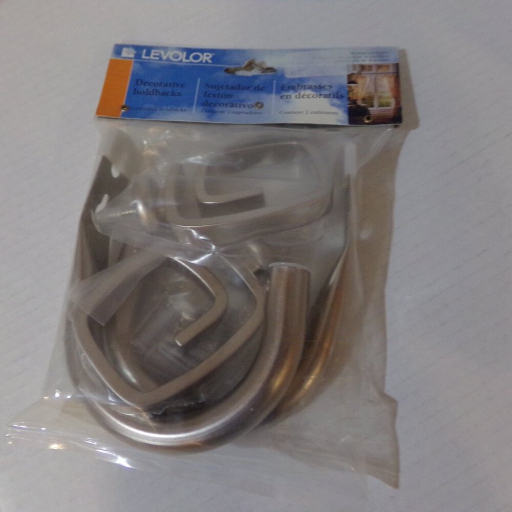 NWT Levolor Pair Decorative Curtain Tiebacks Brushed Silver Look